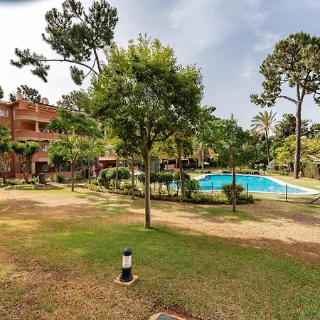 Pino Golf Garden Elviria * 马尔韦利亚